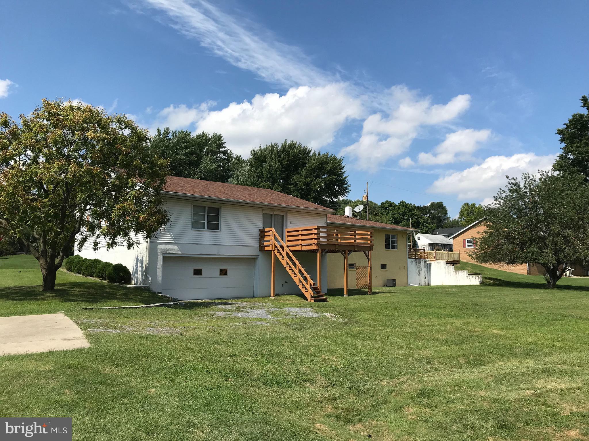 1350 Logan Street Reading, PA 19607 - Photo 6 of 50 Gallery Image 6
