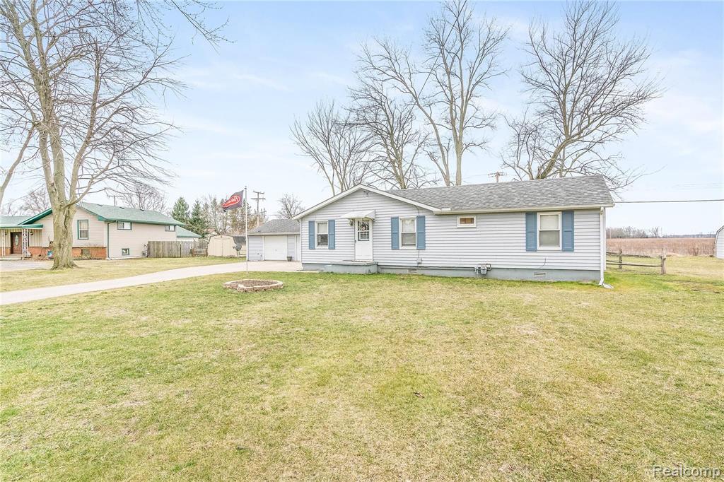 4047 Bluebush Road Monroe, MI 48162 - Photo 33 of 38