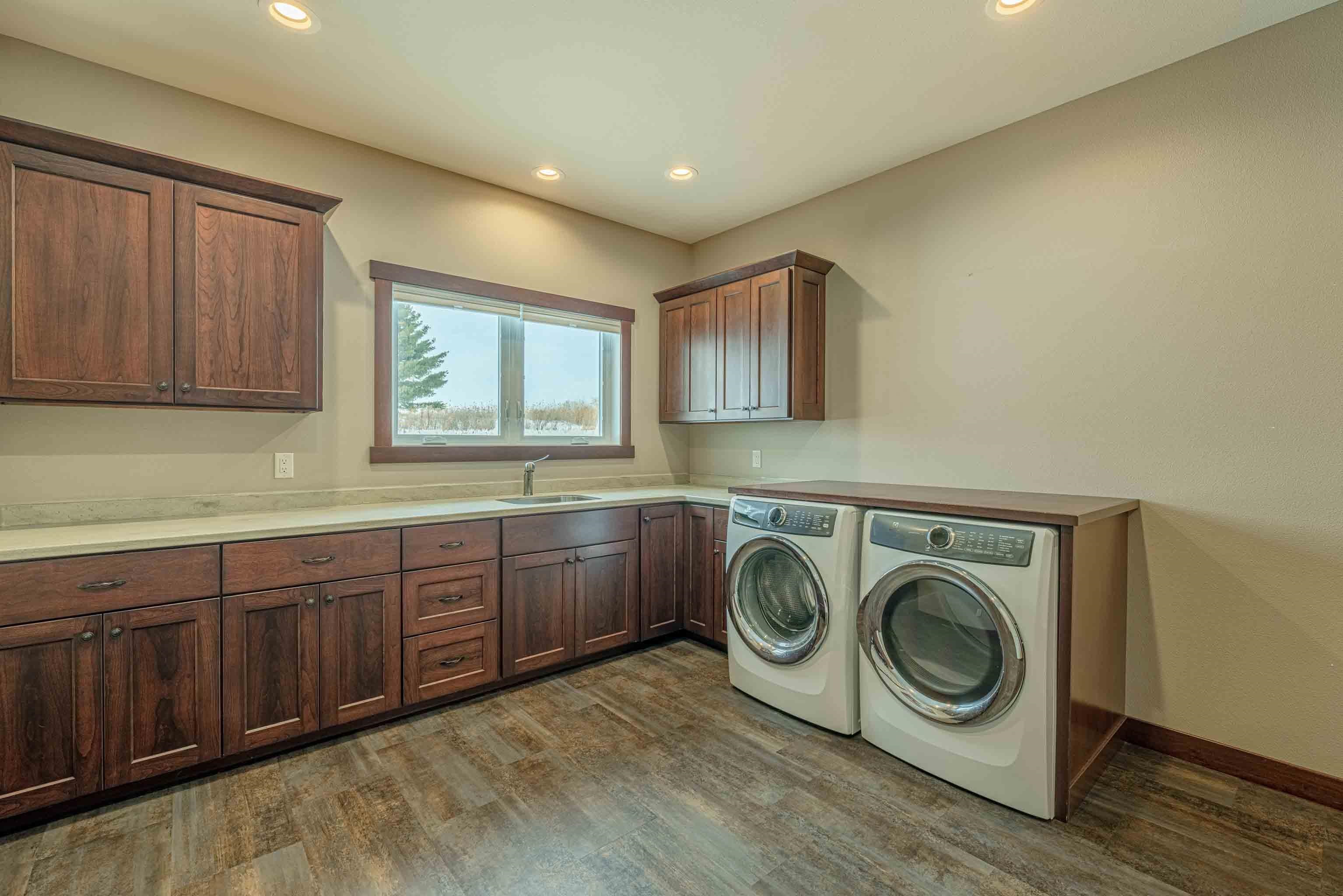 7598 Driftless Rdg Way Verona, WI 53593 - Photo 34 of 86