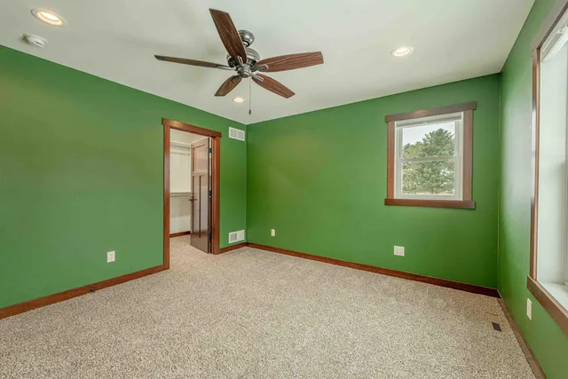 $2,000,000 | 7598 Driftless Rdg Way, Verona, WI 53593