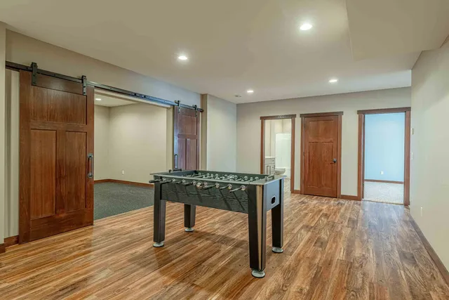 $2,000,000 | 7598 Driftless Rdg Way, Verona, WI 53593