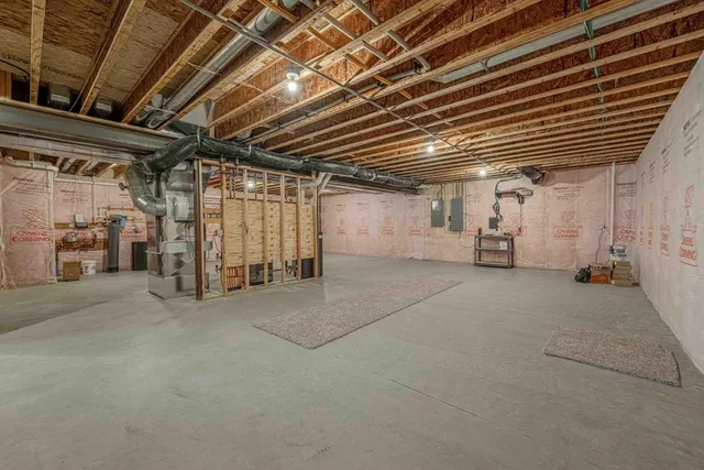 $2,000,000 | 7598 Driftless Rdg Way, Verona, WI 53593