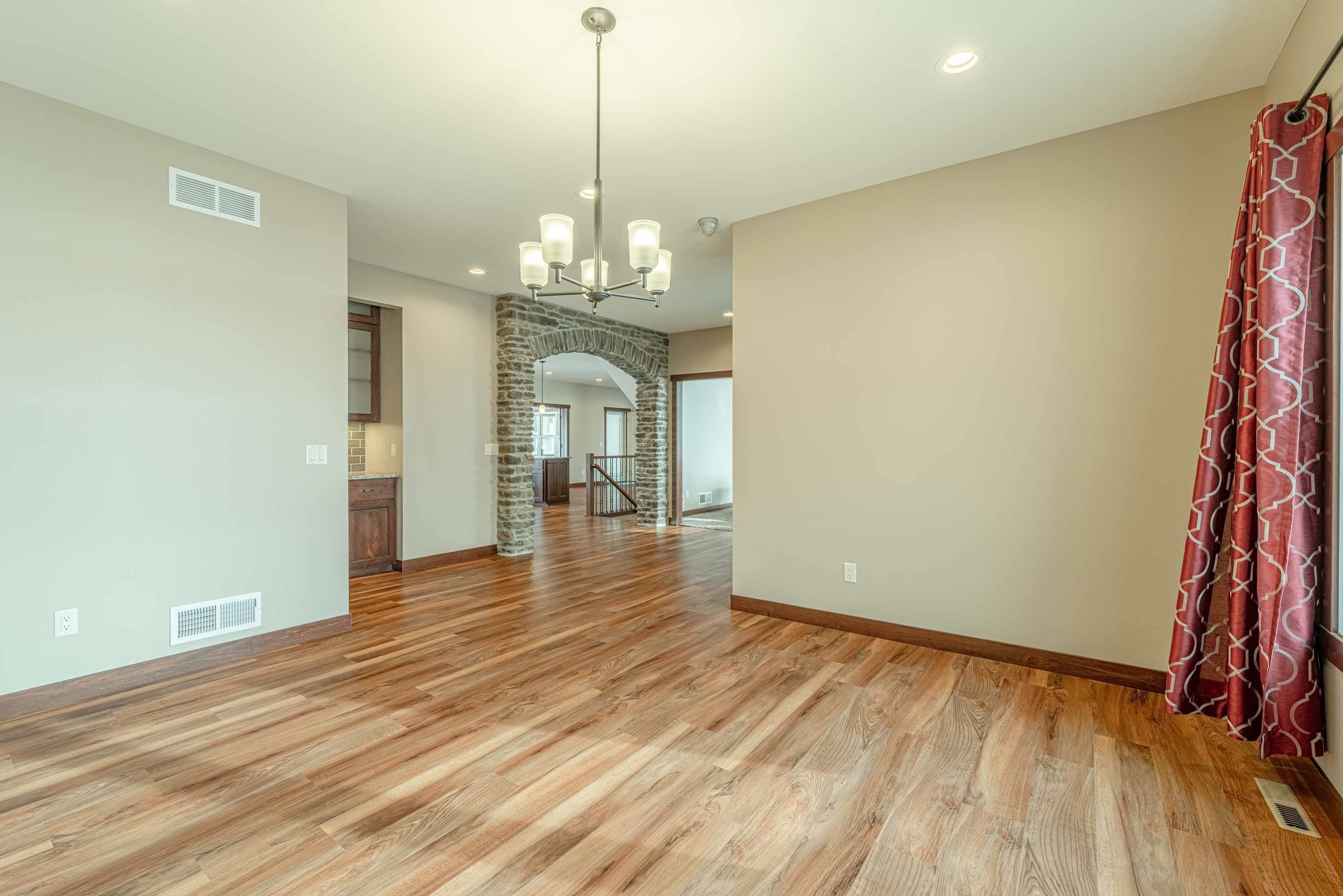 7598 Driftless Rdg Way Verona, WI 53593 - Photo 10 of 86