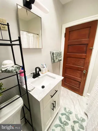 $1,900 | 518 Benner Street, Philadelphia, PA 19111