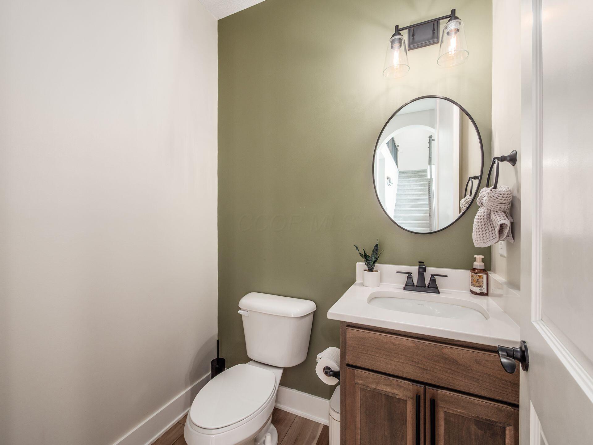 11042 Hinton Mill Road Marysville, OH 43040 - Photo 30 of 64 Half Bath