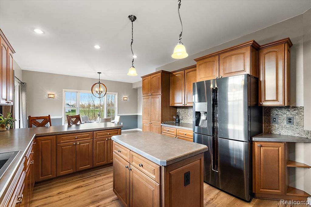 5035 Hidden Ridge Road Metamora, MI 48455 - Photo 6 of 64