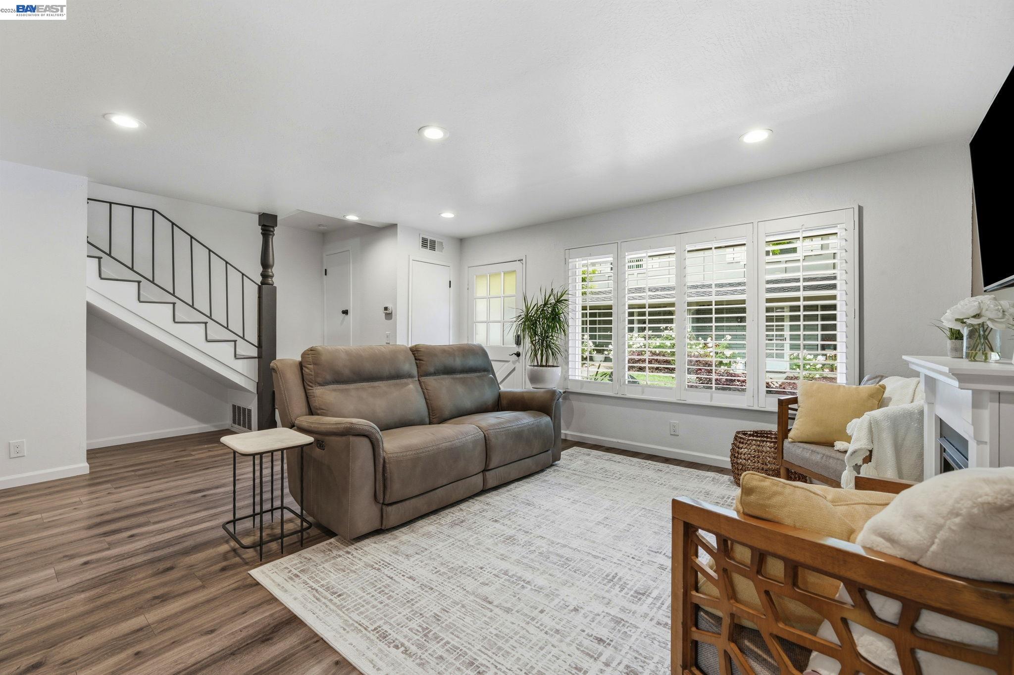 2561 Fountainhead Drive San Ramon, CA 94583 - Photo 3 of 23