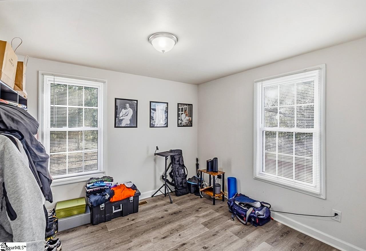 101 Pleasant Ridge Avenue Greenville, SC 29605 - Photo 15 of 27