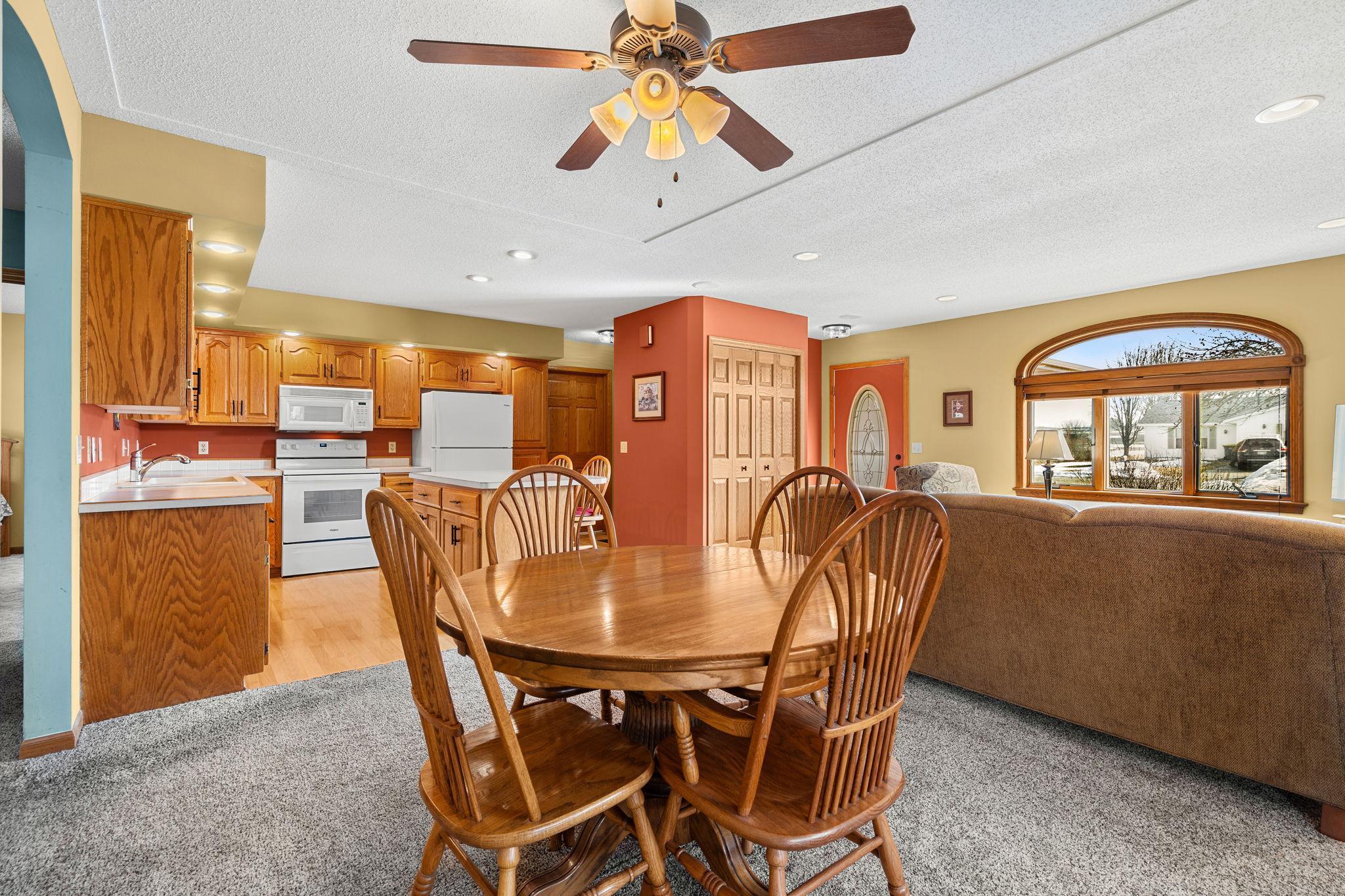 144 6th Avenue Baldwin, WI 54002 - Photo 4 of 16
