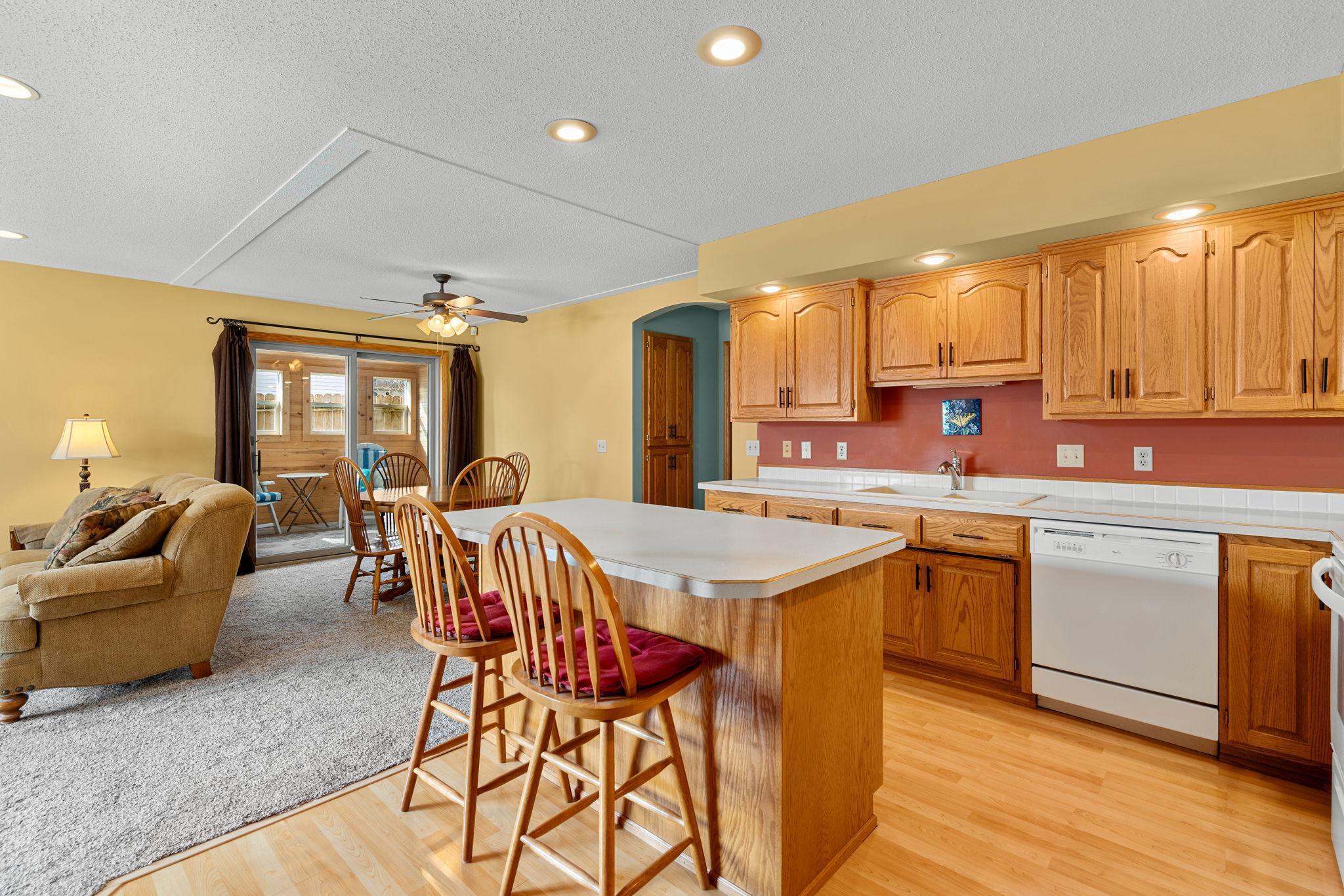 144 6th Avenue Baldwin, WI 54002 - Photo 6 of 16