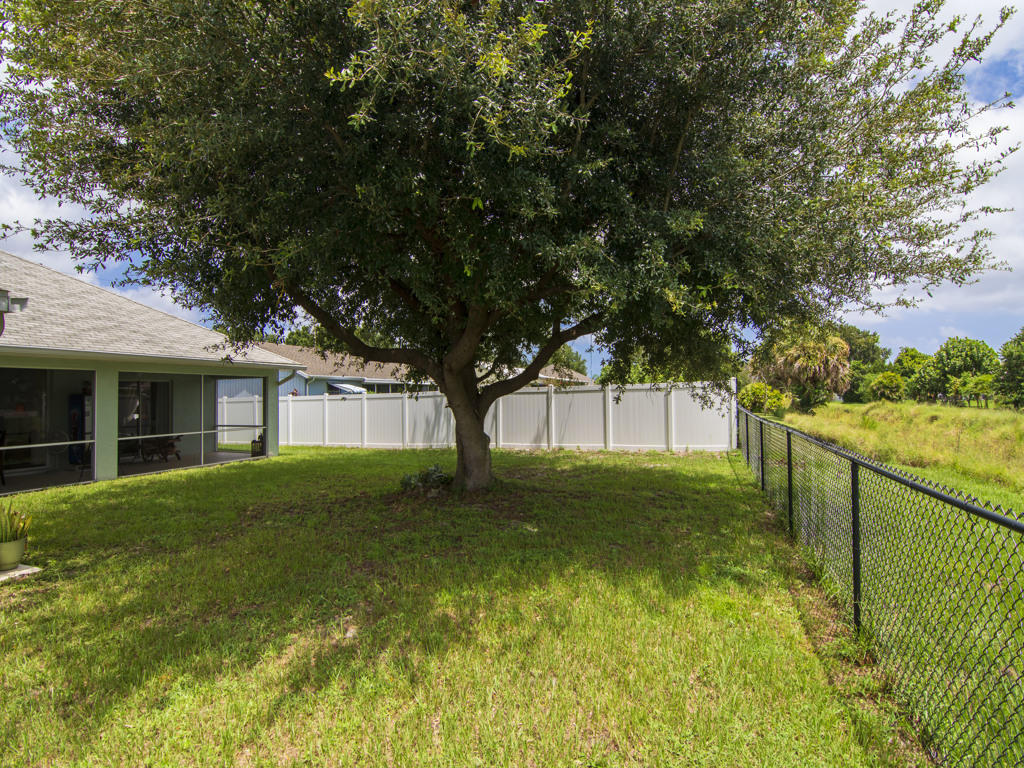 798 Southwest McCall Road Port St. Lucie, FL 34953 - Photo 27 of 33 30-168