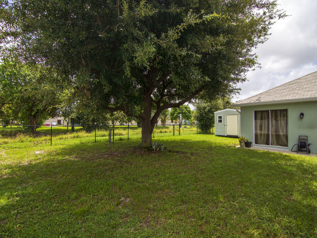 798 Southwest McCall Road Port St. Lucie, FL 34953 - Photo 29 of 33 32-170