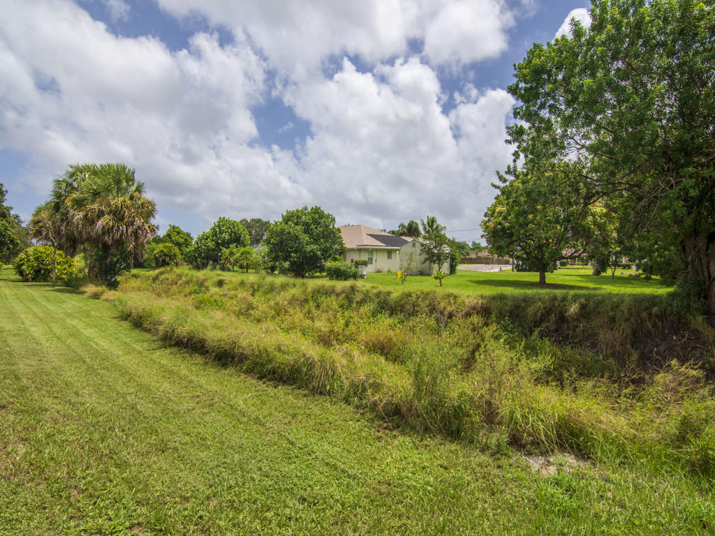 798 Southwest McCall Road Port St. Lucie, FL 34953 - Photo 31 of 33 34-172