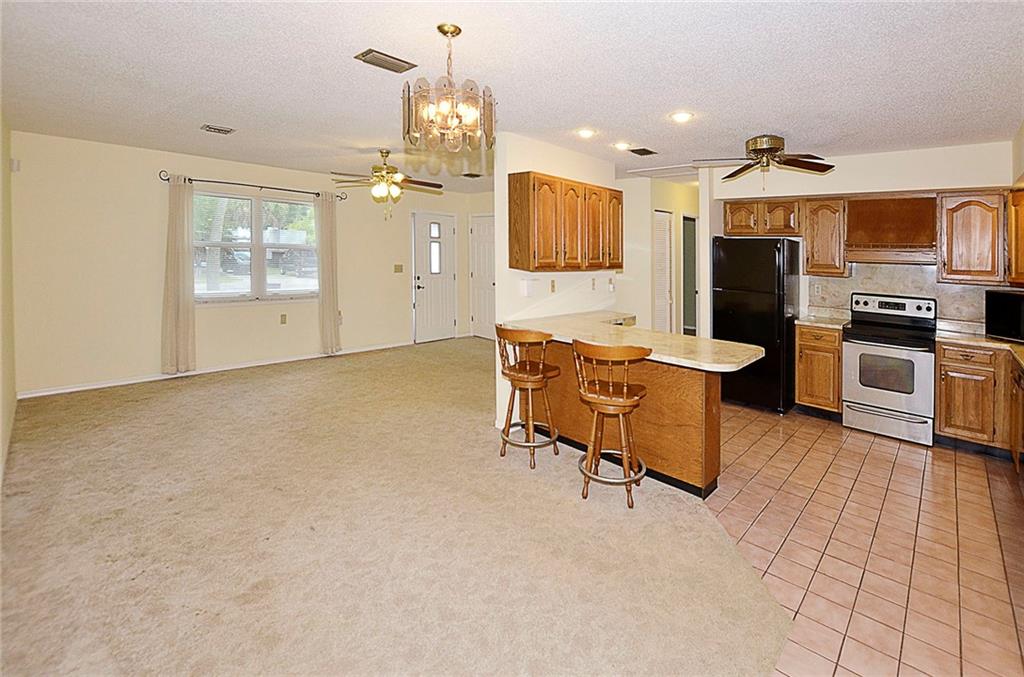 7404 Roberts Road Fort Pierce, FL 34951 - Photo 18 of 29 Gallery Image 18
