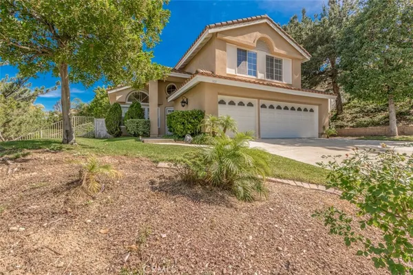 $4,100 | 1621 San Almada Road, Corona, CA 92882