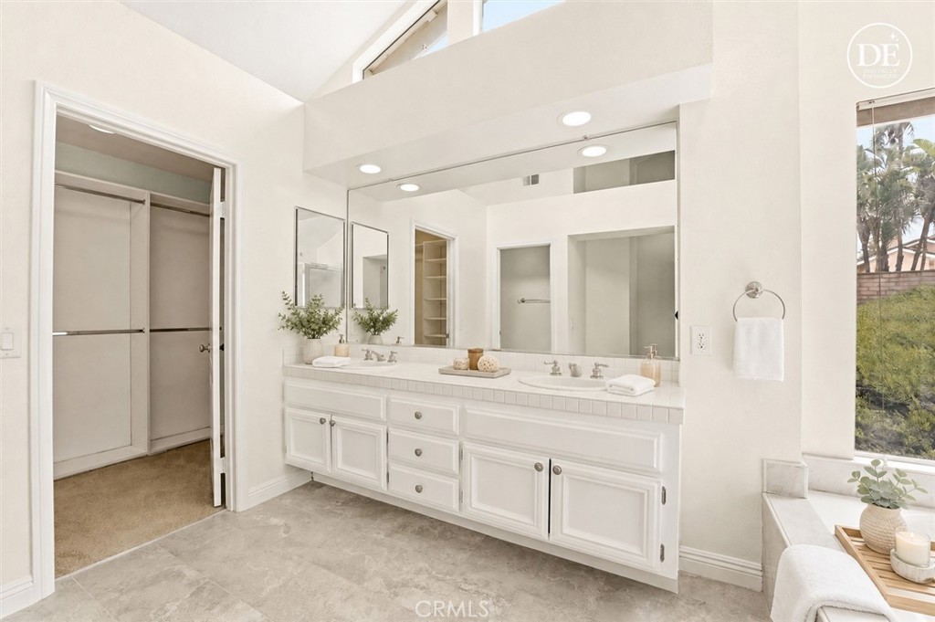1621 San Almada Road Corona, CA 92882 - Photo 30 of 49 Digitally enhanced-Virtually staged.