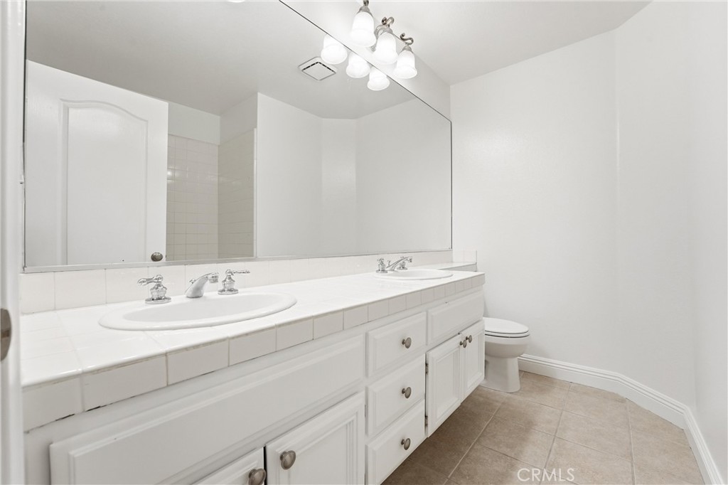 1621 San Almada Road Corona, CA 92882 - Photo 44 of 49