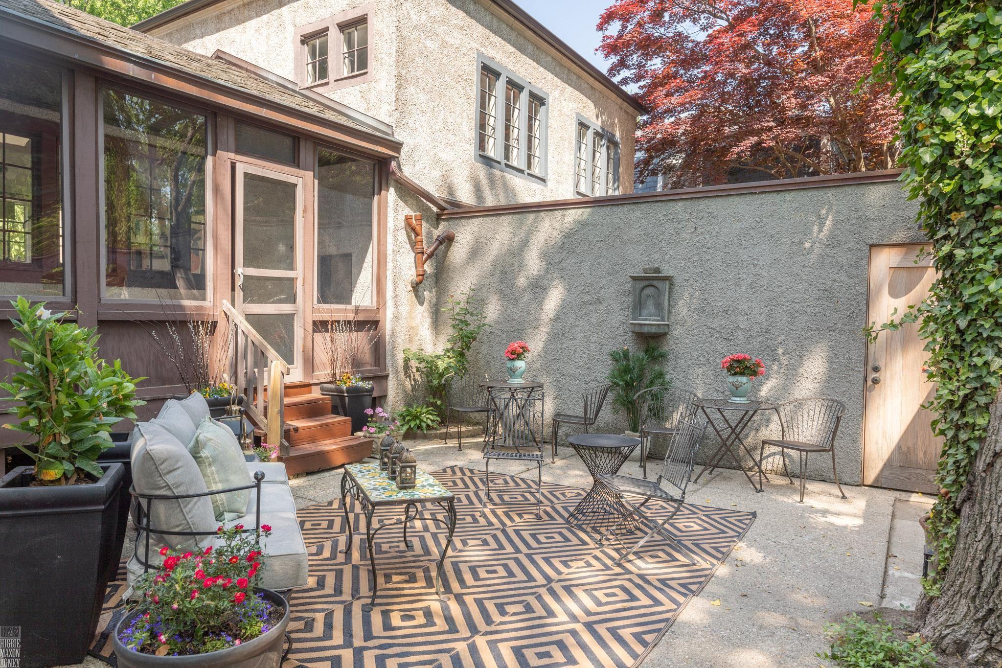 355 Lincoln Road Grosse Pointe, MI 48230 - Photo 4 of 60