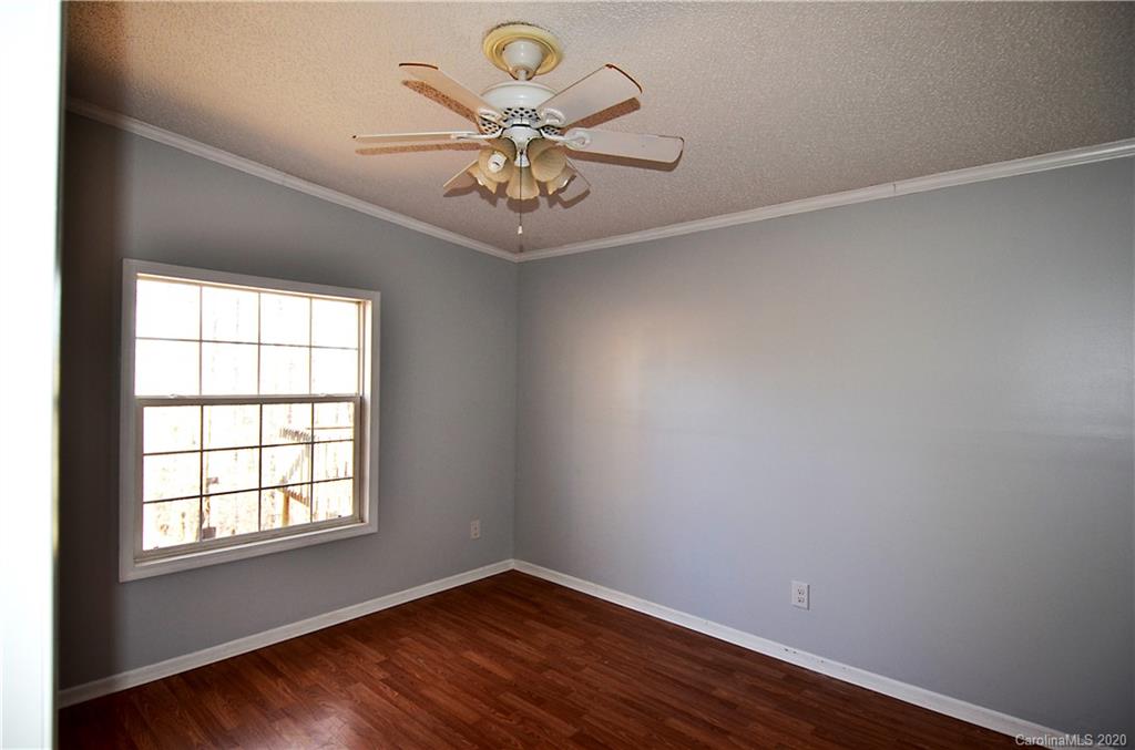 190 Landis Road Marion, NC 28752 - Photo 14 of 26 Gallery Image 14