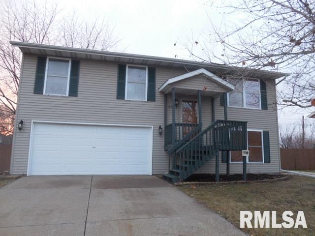 6062 Appomattox Road Davenport, IA 52806 - Photo 1 of 14 Gallery Image 1