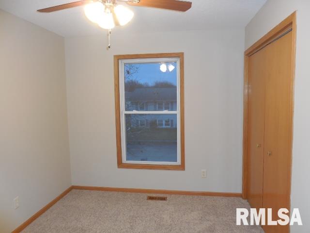 6062 Appomattox Road Davenport, IA 52806 - Photo 9 of 14 Gallery Image 9
