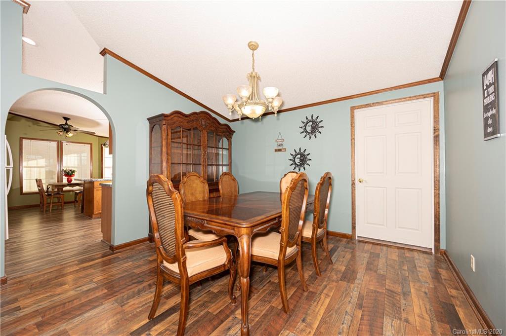617 Rock Springs Road Harmony, NC 28634 - Photo 12 of 31 Gallery Image 12