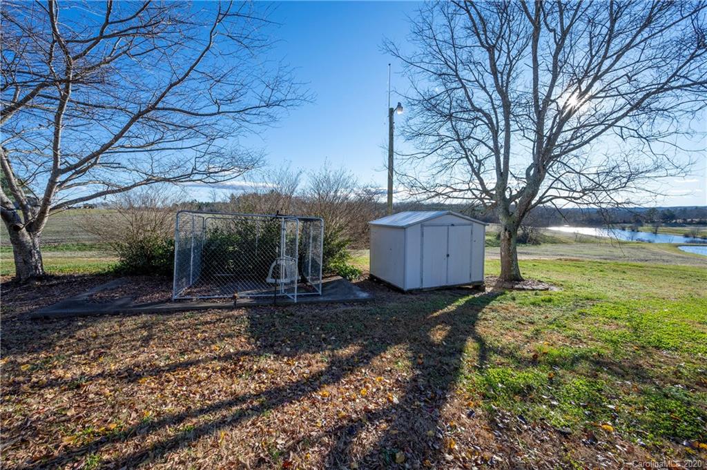 617 Rock Springs Road Harmony, NC 28634 - Photo 23 of 31 Gallery Image 23