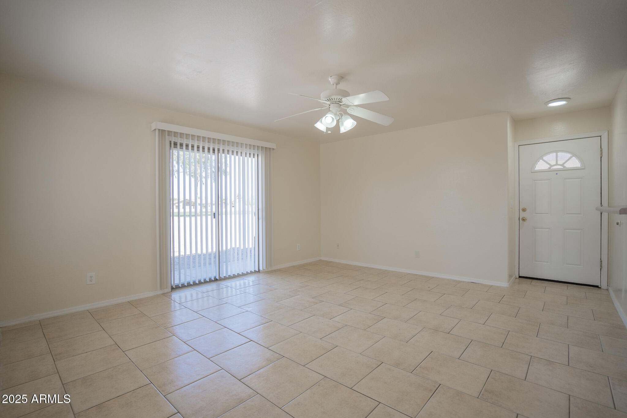 8550 West Monaco Boulevard, Unit D Arizona City, AZ 85123 - Photo 7 of 25 DSC06646