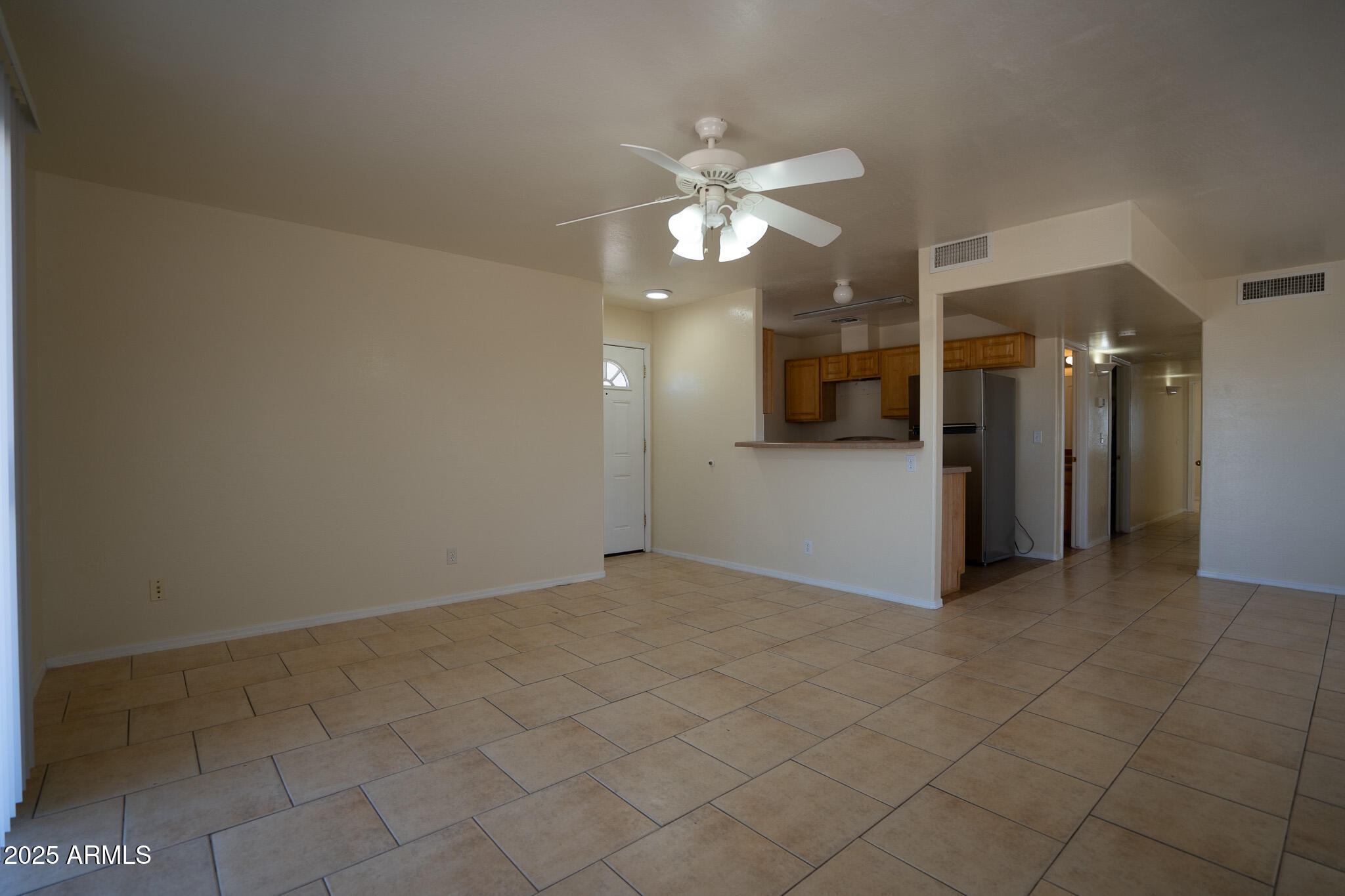 8550 West Monaco Boulevard, Unit D Arizona City, AZ 85123 - Photo 8 of 25 DSC06647