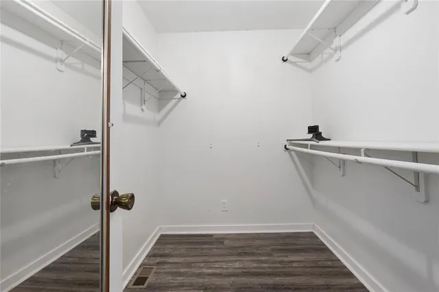 $365,000 | 1601 Northwest Weatherstone Court, Blue Springs, MO 64015