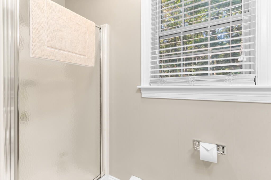 11 Fox Run Road Falmouth, ME 04105 - Photo 37 of 77 20251009-DSC08555