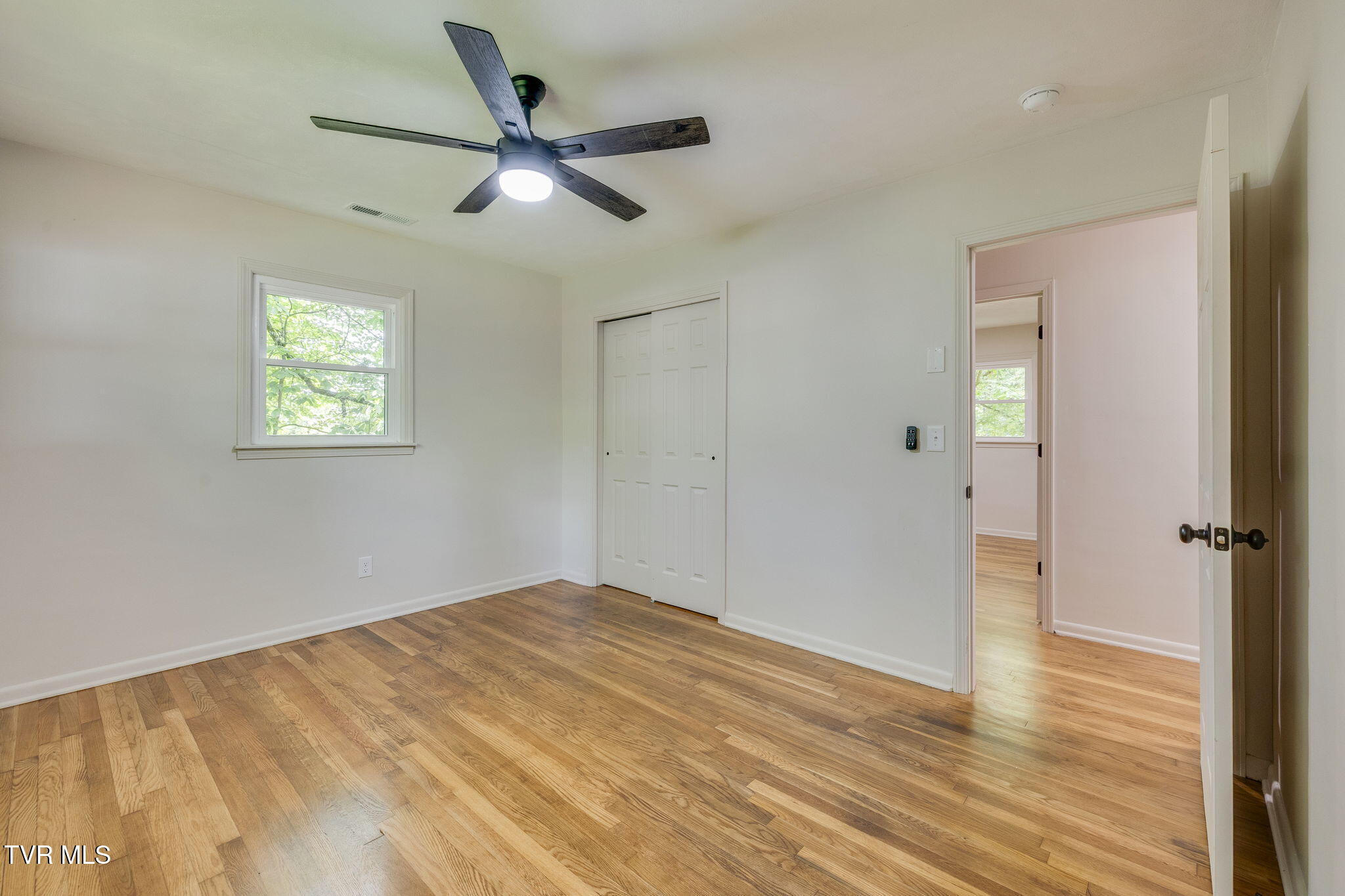151 Taylortown Road Johnson City, TN 37601 - Photo 15 of 26 021