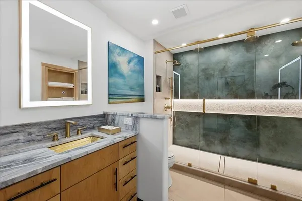 $1,293,000 | 308 North Broadway Road, Azle, TX 76020