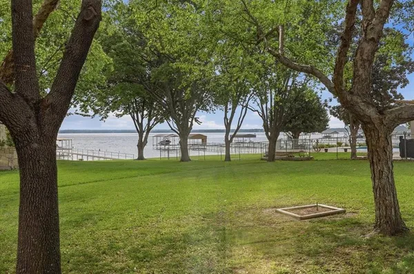 $1,293,000 | 308 North Broadway Road, Azle, TX 76020