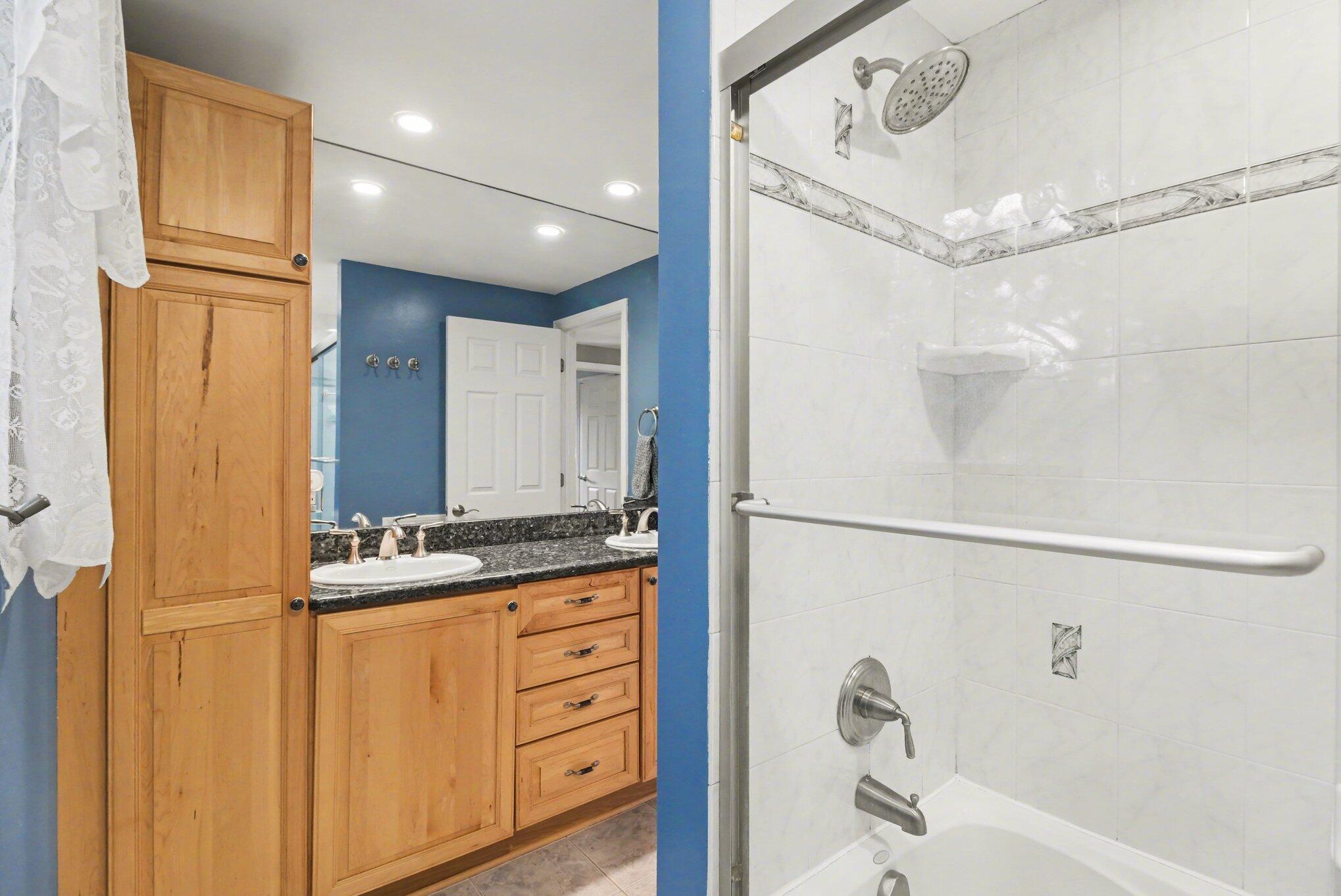 3786 Quarton Road Bloomfield Hills, MI 48302 - Photo 15 of 32 033_dscf6110_408