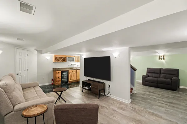 $645,000 | 3786 Quarton Road, Bloomfield Hills, MI 48302