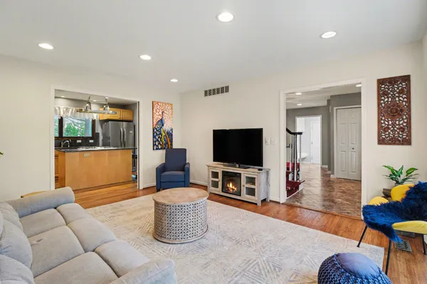 $645,000 | 3786 Quarton Road, Bloomfield Hills, MI 48302