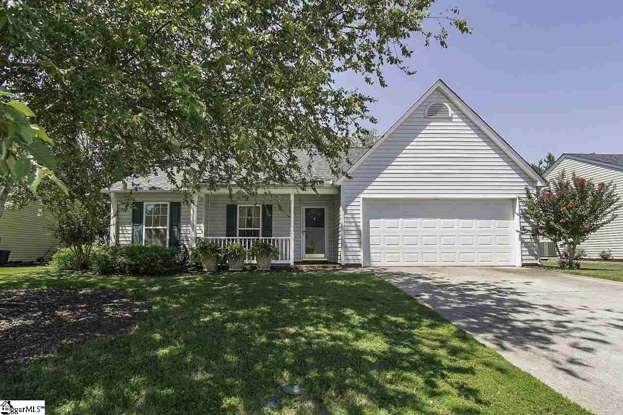 9 Woolridge Way Greer, SC 29650 - Photo 1 of 30 Gallery Image 1