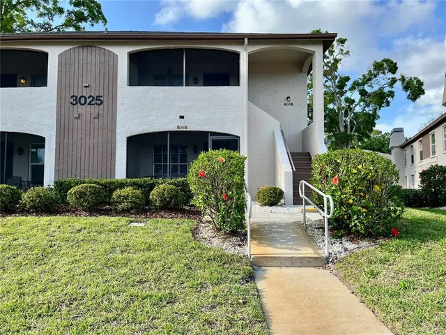 $154,900 | 3025 Bonaventure Circle, Unit 103, Palm Harbor, FL 34684