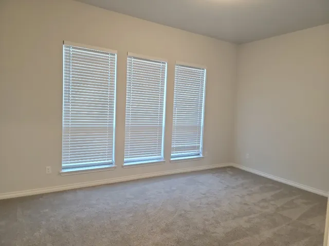 $2,395 | 528 Gerona Court, Liberty Hill, TX 78642