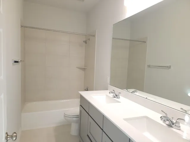 $2,395 | 528 Gerona Court, Liberty Hill, TX 78642