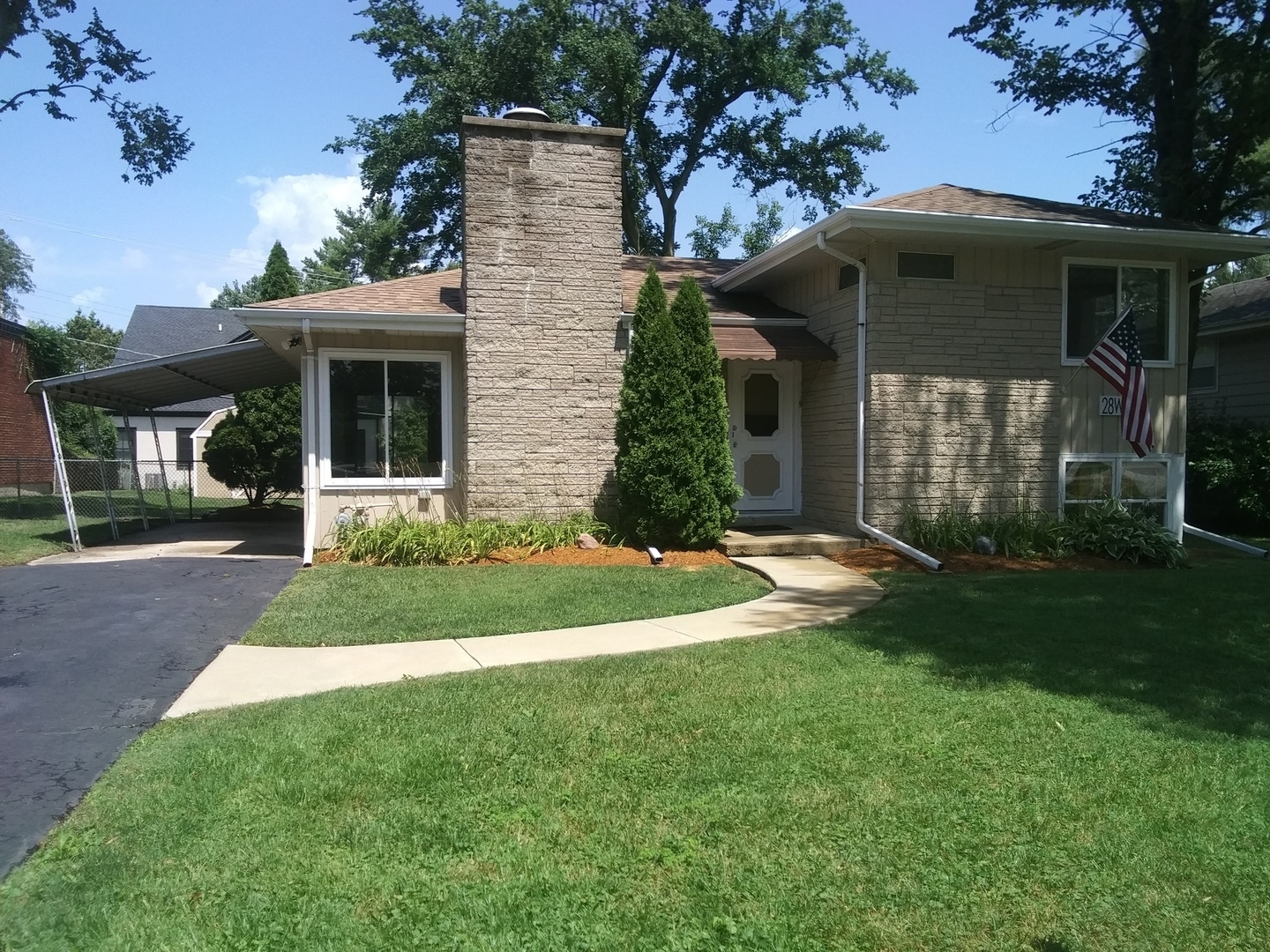 28W512 Batavia Road Warrenville, IL 60555 - Photo 1 of 23