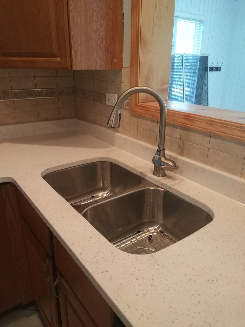 28W512 Batavia Road Warrenville, IL 60555 - Photo 7 of 23