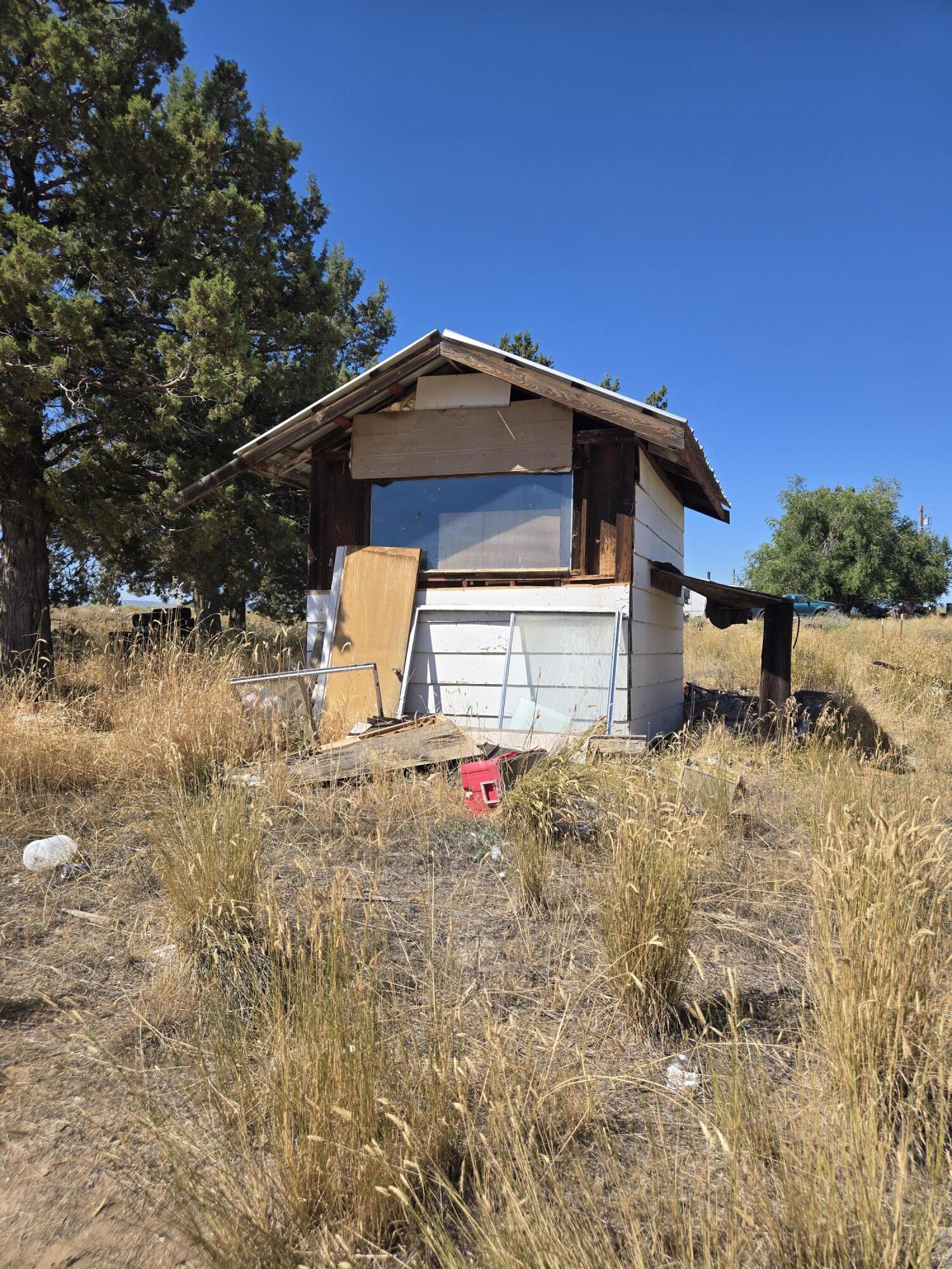 3138 Sheep Mountain Road Macdoel, CA 96058 - Photo 22 of 47 Shed