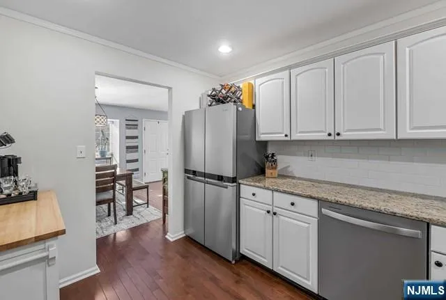 $3,025 | 1099 Coventry Way, Mahwah, NJ 07430