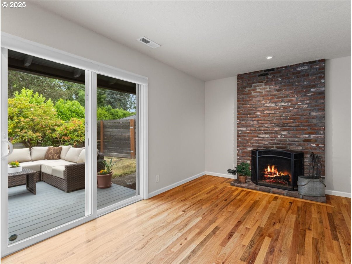 765 Southwest 136th Avenue Beaverton, OR 97005 - Photo 13 of 38 Gallery Image 13