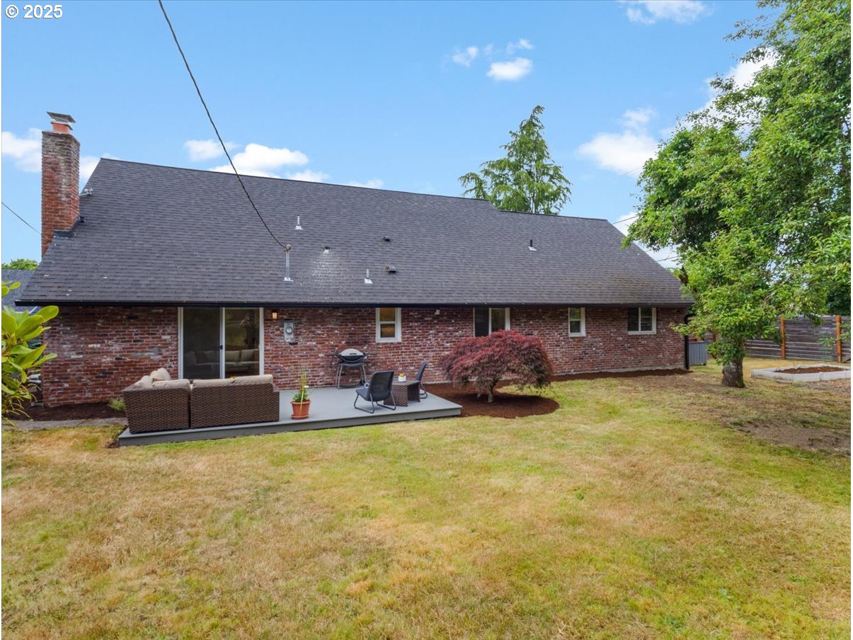 765 Southwest 136th Avenue Beaverton, OR 97005 - Photo 33 of 38 Gallery Image 33