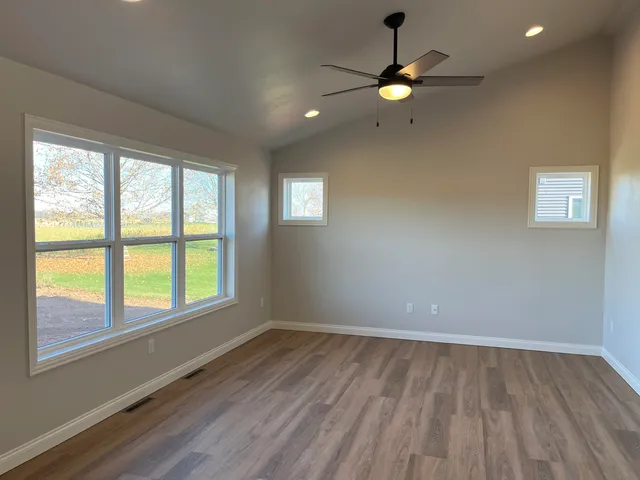 $409,900 | 1515 Caroline Drive, New London, WI 54961