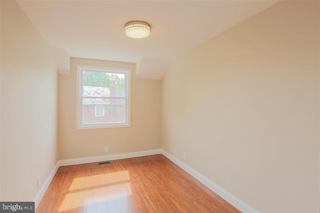 3619 Rosedale Road Baltimore, MD 21215 - Photo 14 of 18 Gallery Image 14