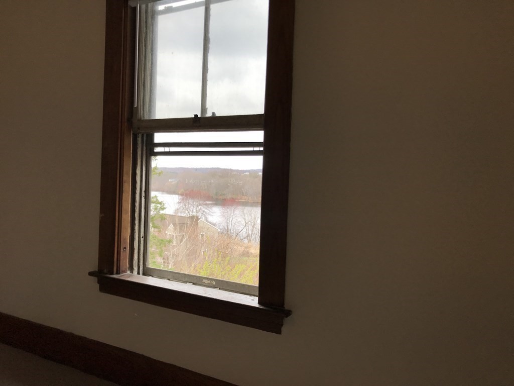 330 Main Street, Unit 2 Clinton, MA 01510 - Photo 12 of 19